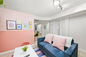 Walk to Train l Near attractions and ORD l Free Parking l Patio